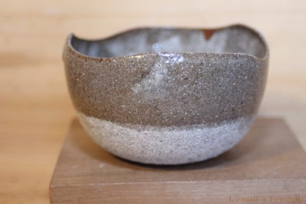 Bol découpé marron gris