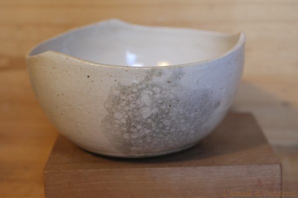 bol découpé blanc gris