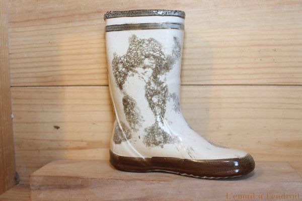 Botte en céramique beige gris