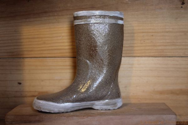 Botte en céramique beige et gris