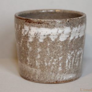 tasse gris beige