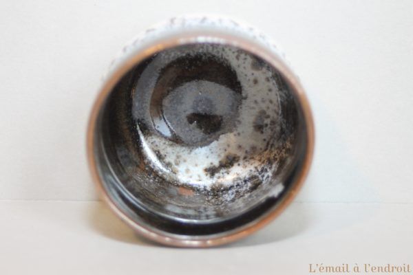 tasse marron bleu blanc