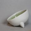 vasque en porcelaine blanche et verte