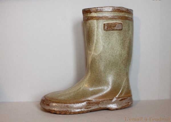 botte en céramique marron pistache