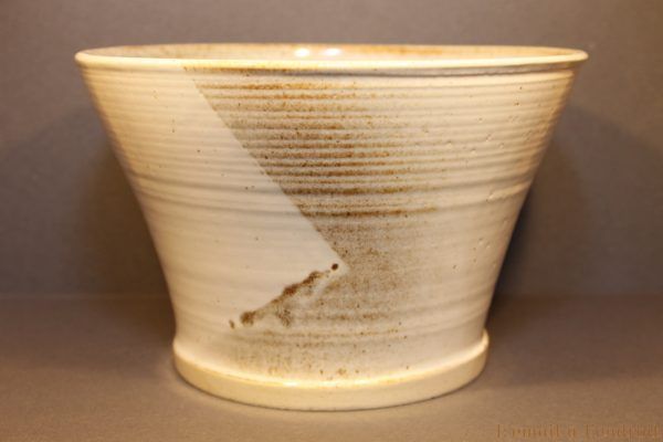 Plat en grès gris beige
