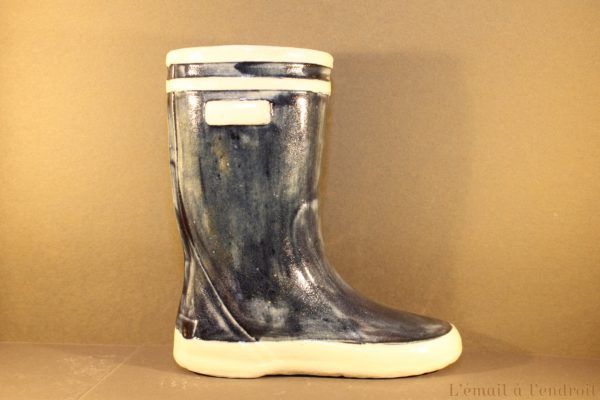 botte en céramique bleue