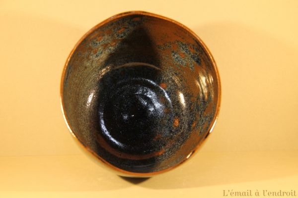 bol découpé bleu marron