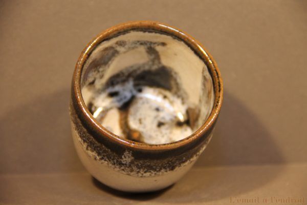 tasse marron sable